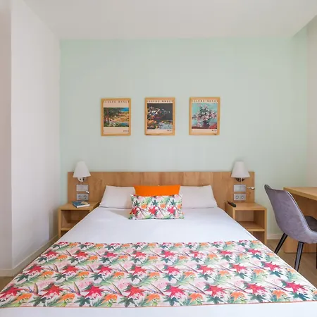 Apartment In Palmas Near Playa De Canteras